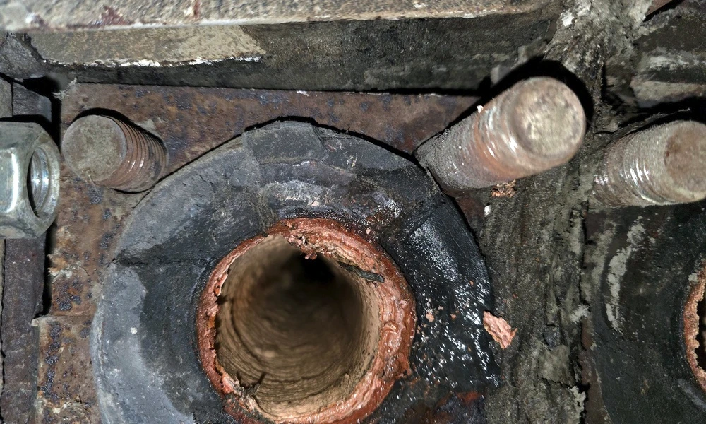 Beton ve Çimento Kalıntıları Nasıl Temizlenir?